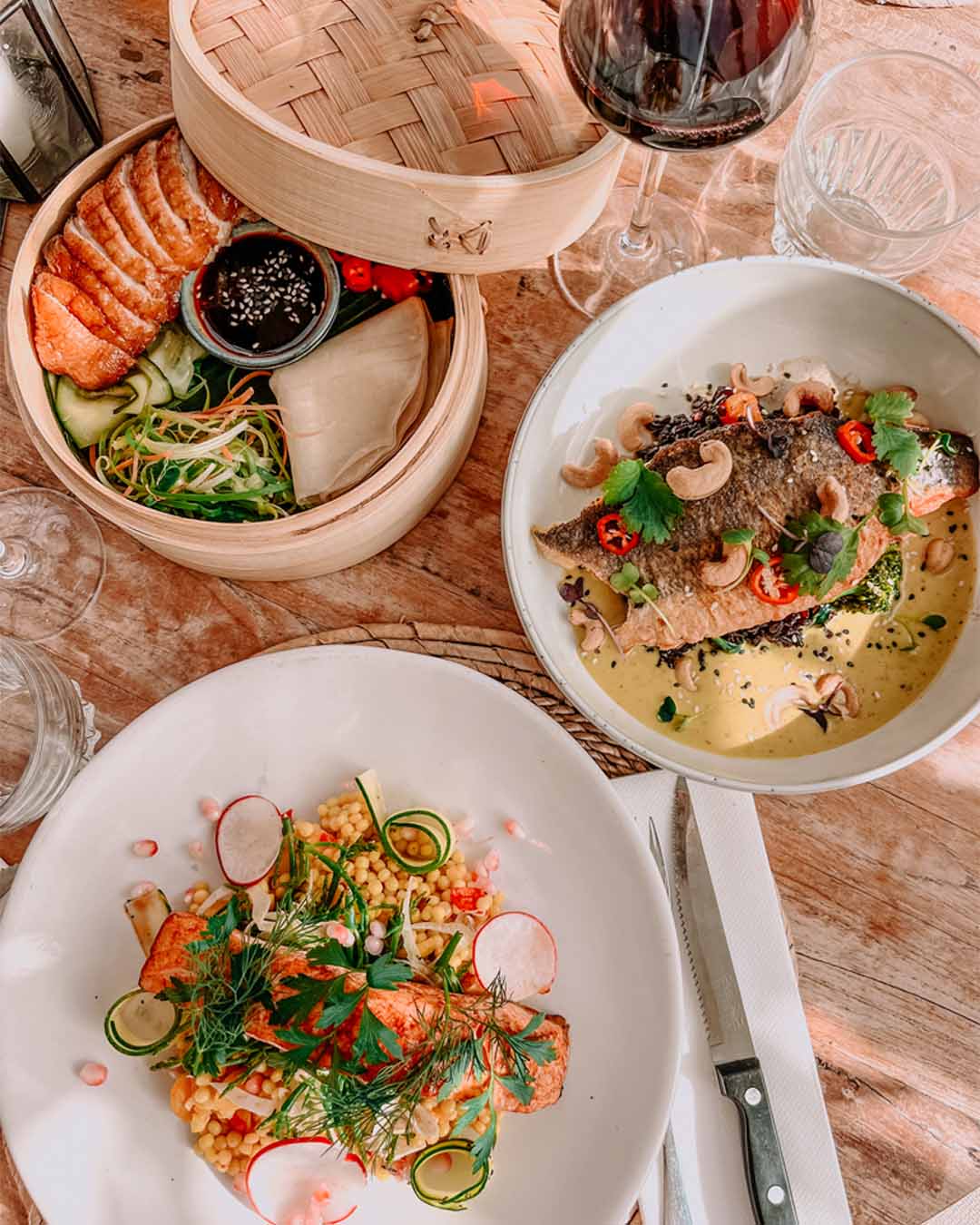 Peking eend, zeebaars en zalm